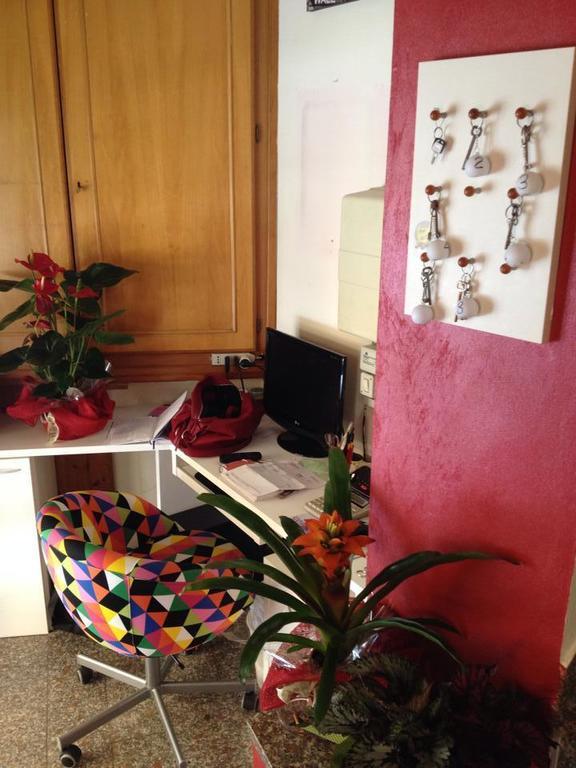 Il Gatto E La Volpe Hotel Gambassi Terme Kültér fotó
